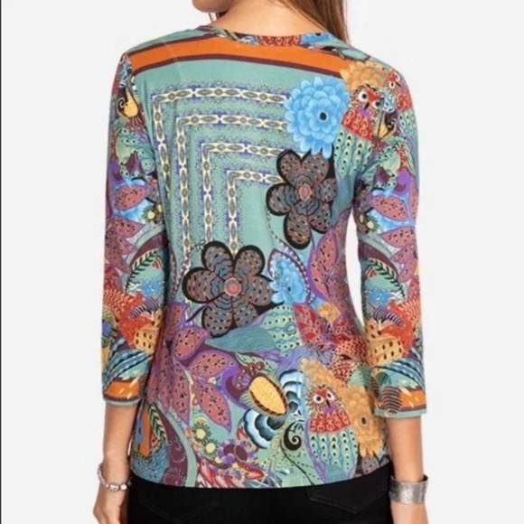 Johnny Was Madison Favorite 3/4 Sleeve V-Neck Swing Tee Shirt Size XS - Picture 3 of 9